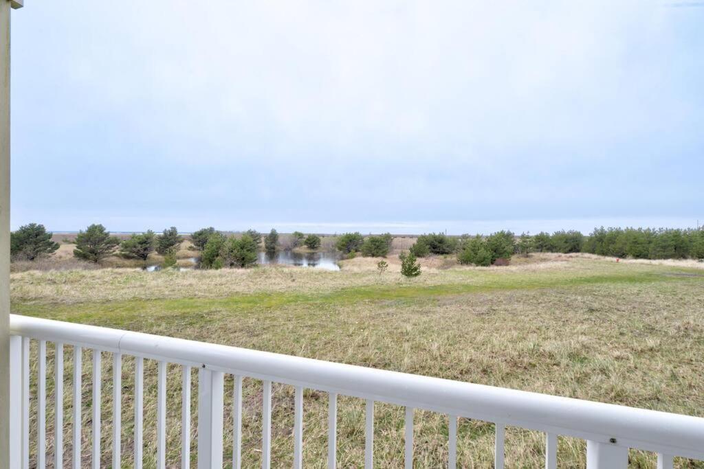 Beach Please-Updated Home With Ocean Views ลองบีช ภายนอก รูปภาพ